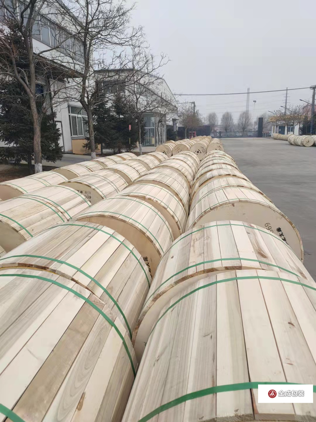 膠合(he)闆光纜盤3